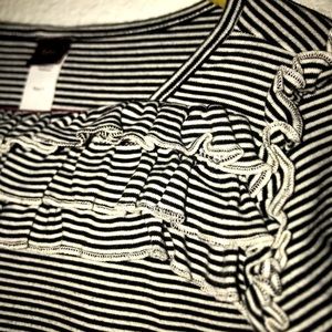 Yea long  sleeve shirt